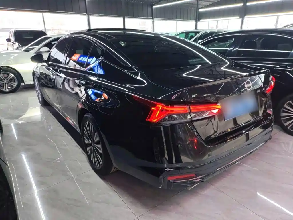 Nissan Teana — миниатюра 23
