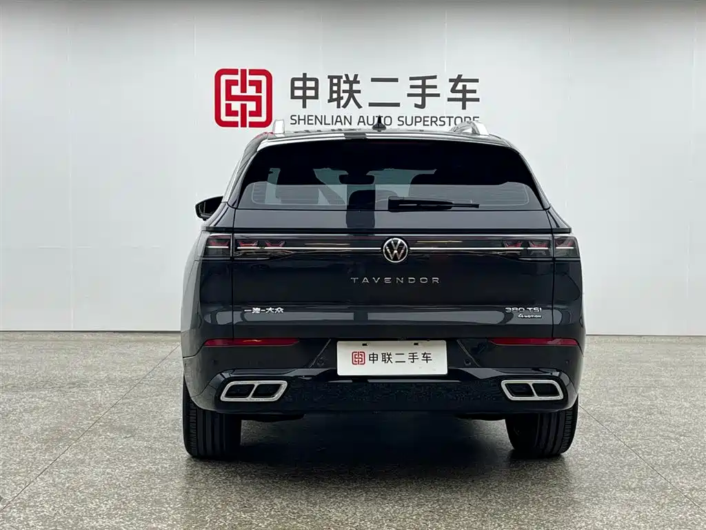 Volkswagen Tavendor 2023 380TSI R-Line
