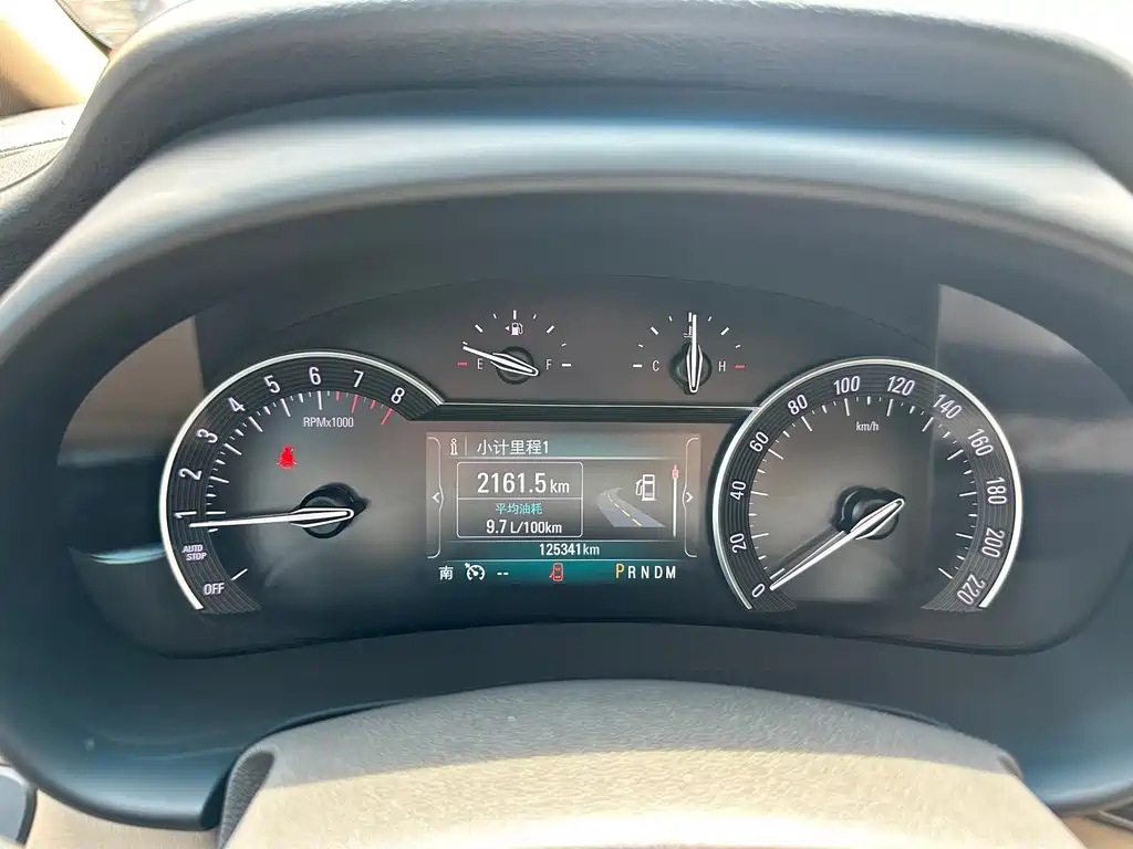 Buick GL8 — миниатюра 16