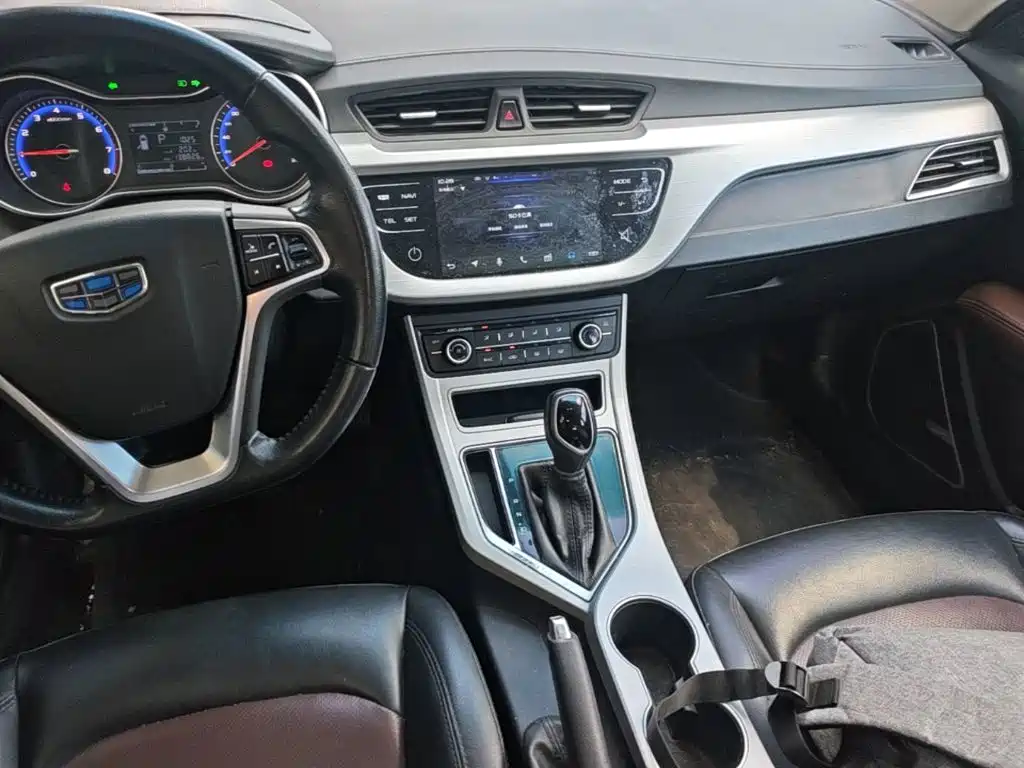 Geely Vision — миниатюра 13