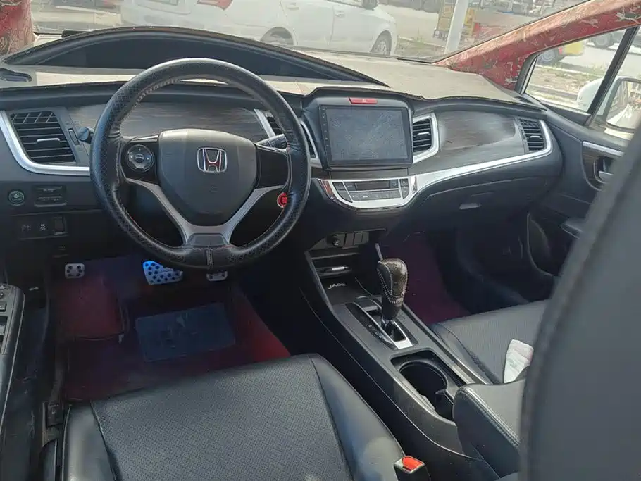 Honda Jade — миниатюра 12