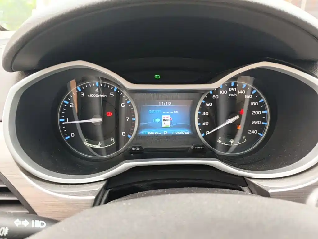 Geely Emgrand — миниатюра 12