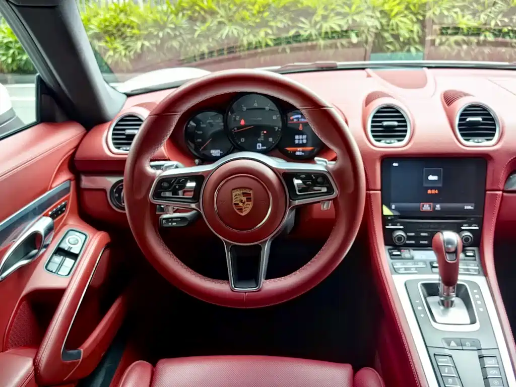 Porsche 718 2022 Cayman 2.0T