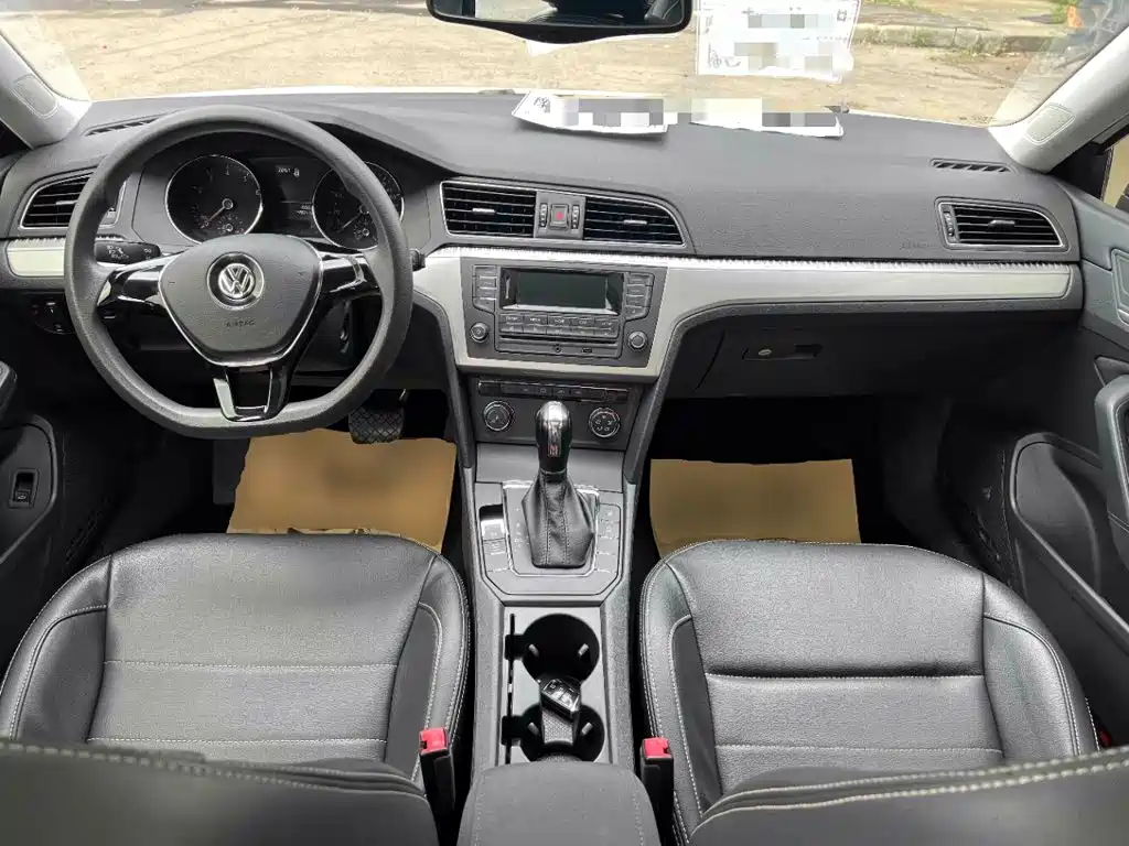 Volkswagen Lamando — миниатюра 10