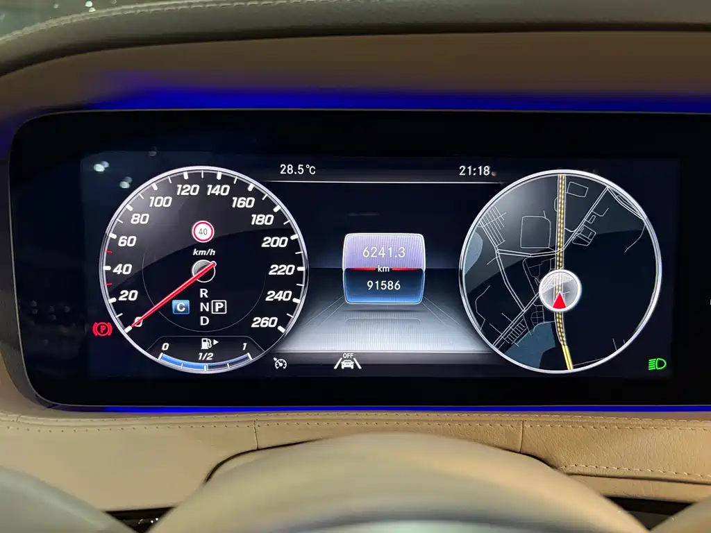 Mercedes-Benz S-Class — миниатюра 10