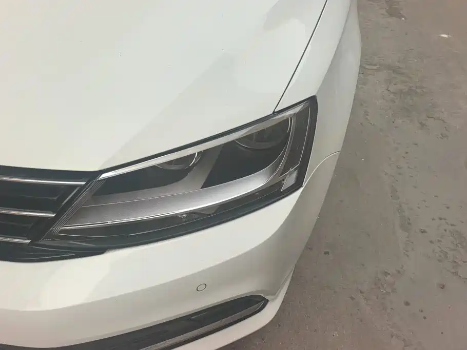 Volkswagen Sagitar — миниатюра 5