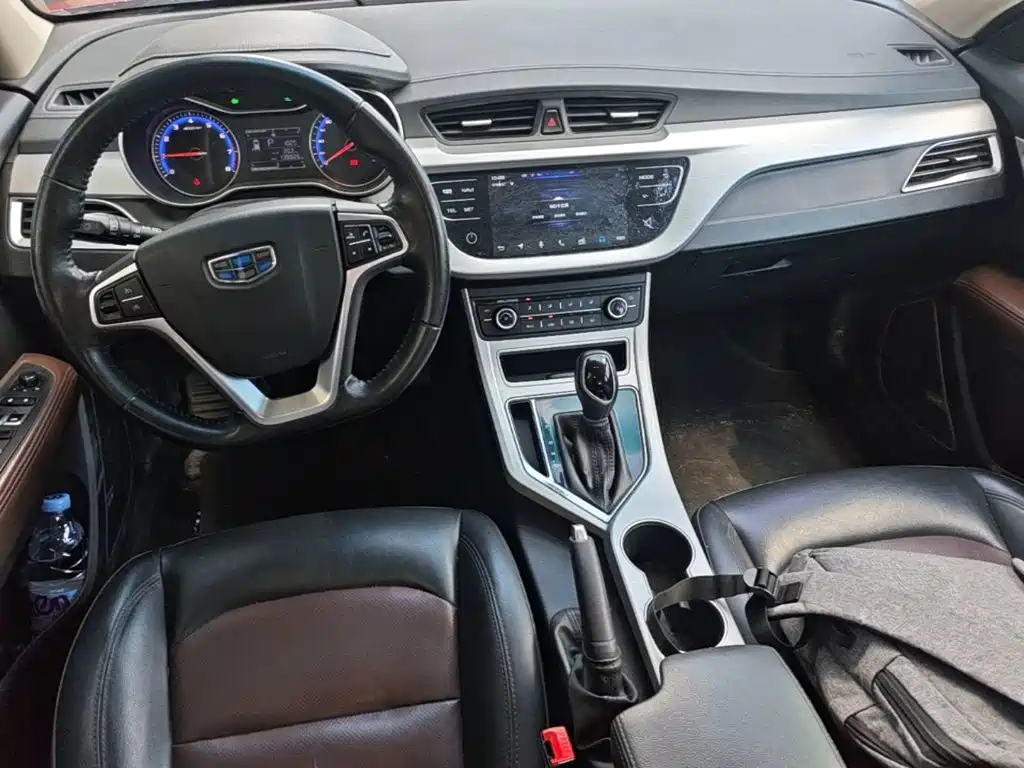 Geely Vision — миниатюра 10