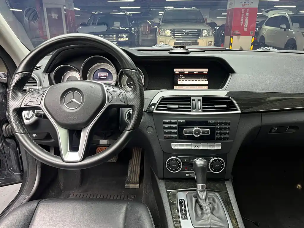 Mercedes-Benz C-Class — миниатюра 26