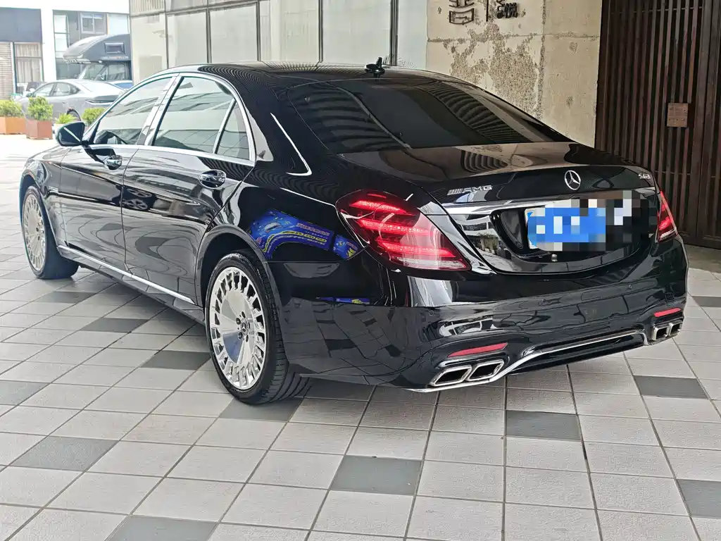 Mercedes-Benz S-Class — миниатюра 5