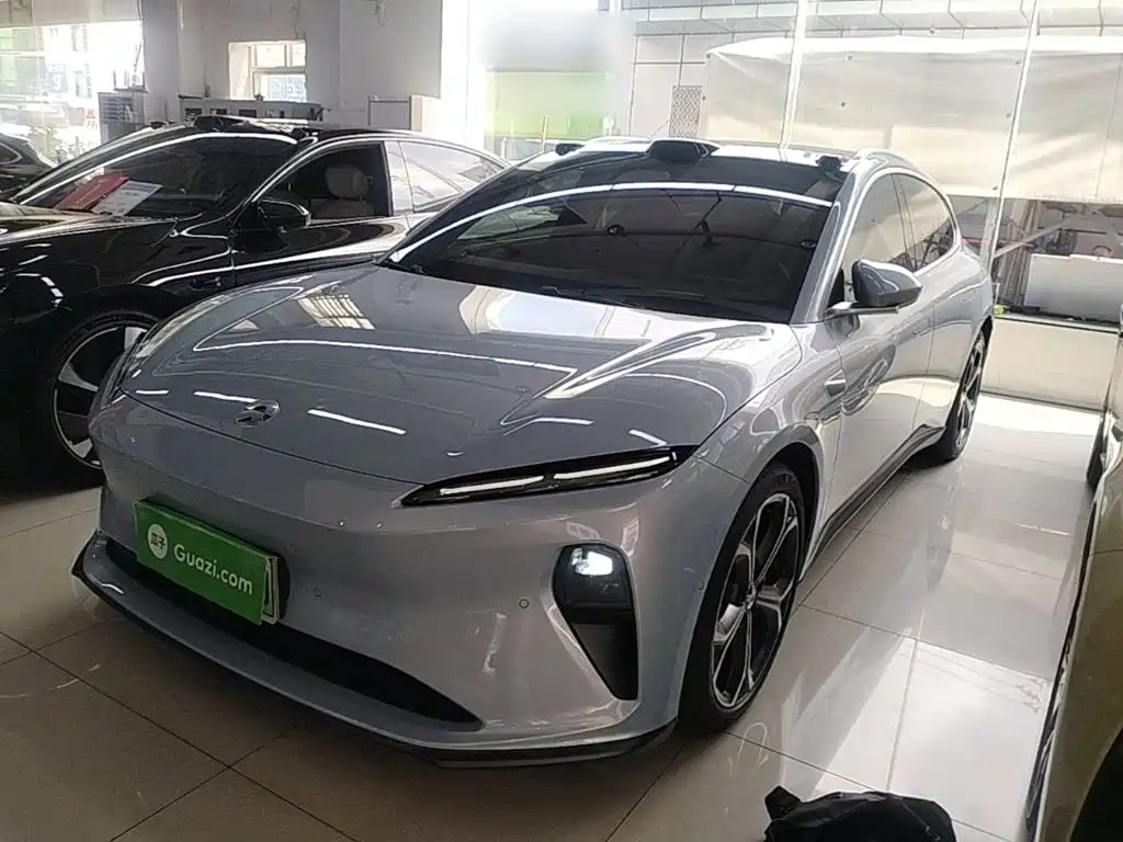 NIO ET5T — миниатюра 2