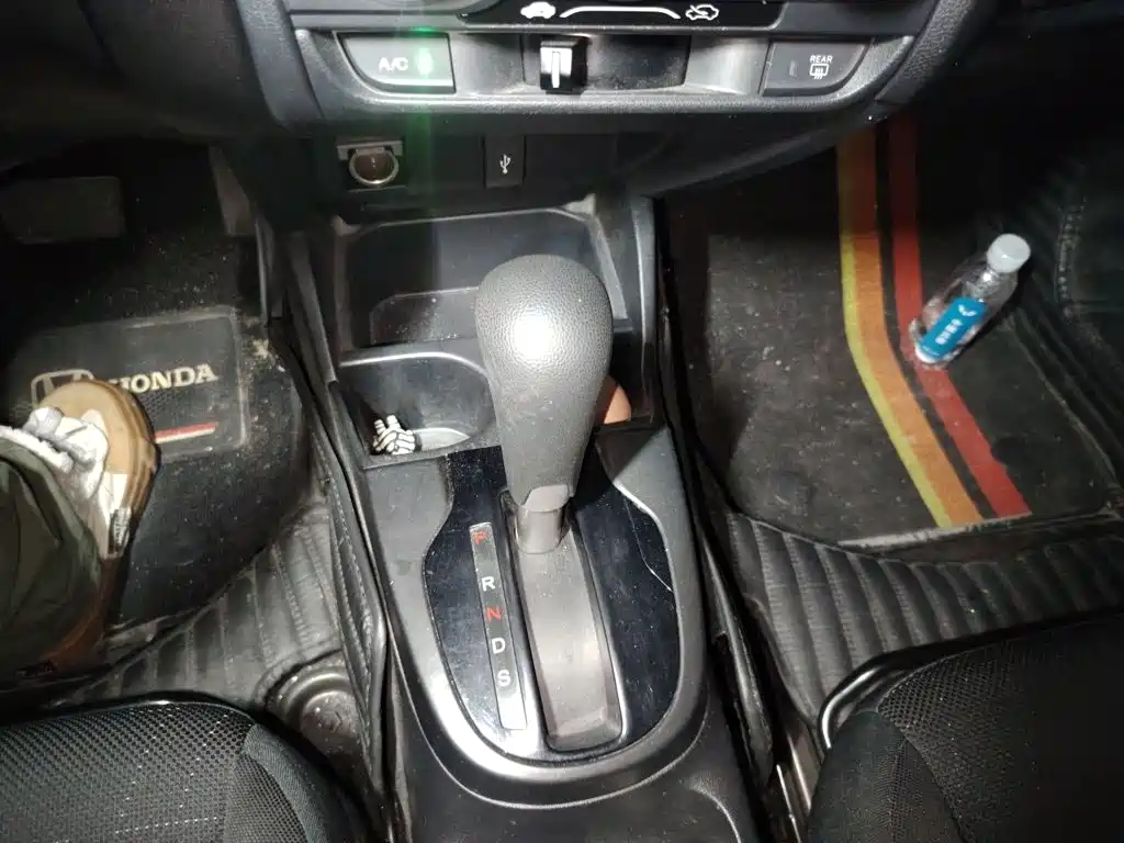 Honda Fit — миниатюра 15