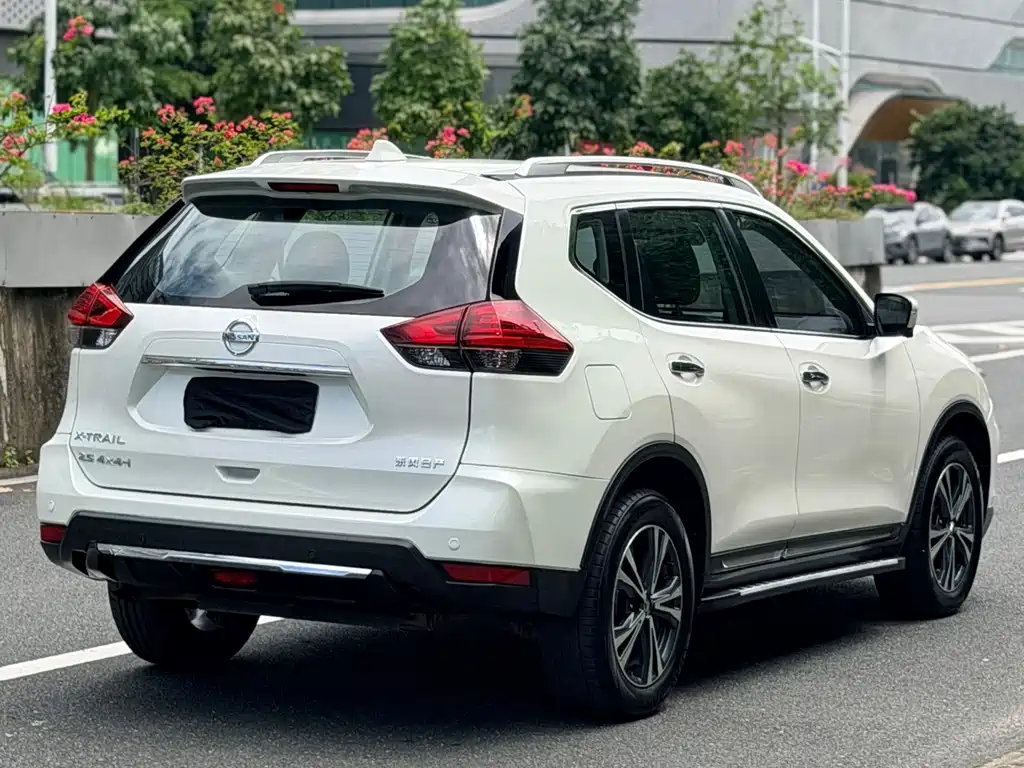 Nissan X-Trail — миниатюра 16
