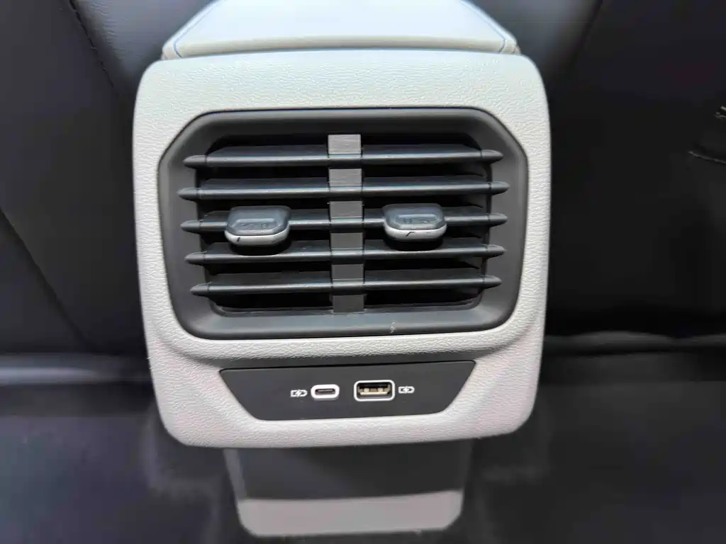 Volkswagen Lamando — миниатюра 20