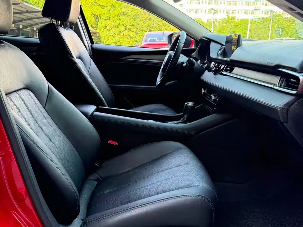 Mazda Atenza — миниатюра 9