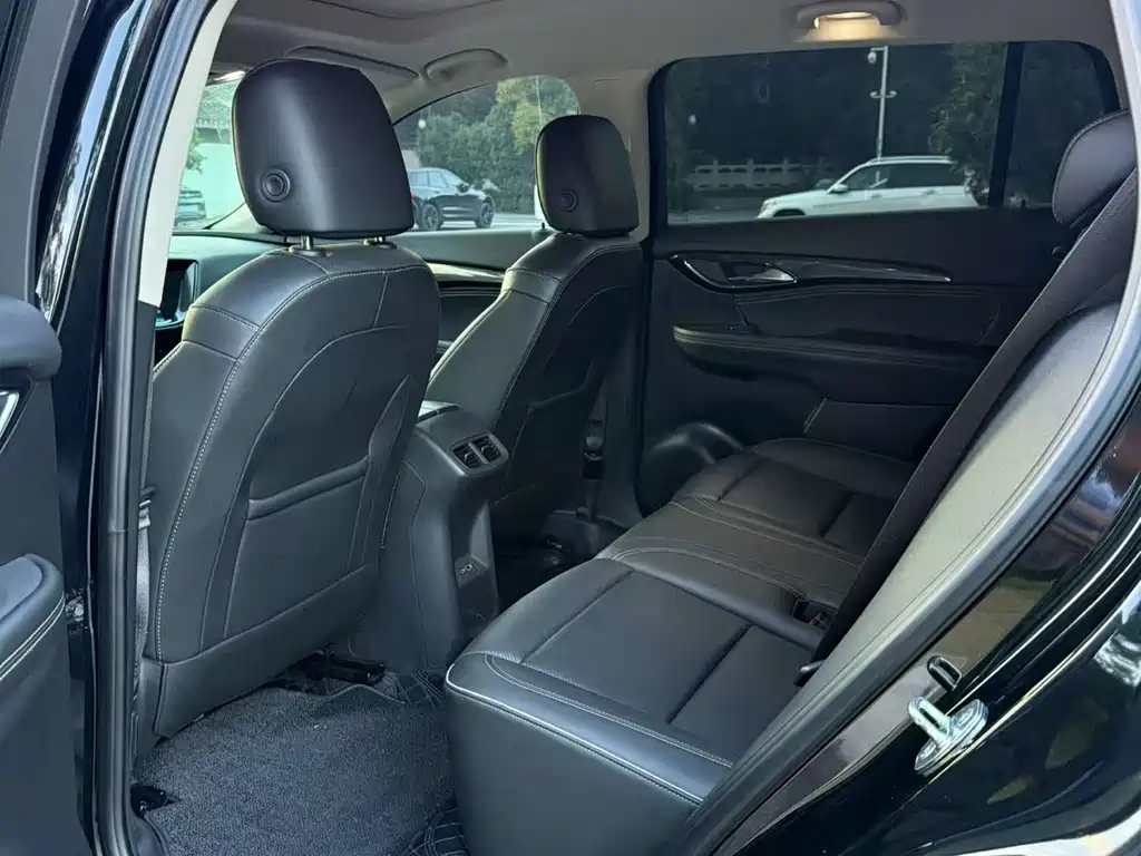 Buick Envision Plus — миниатюра 5