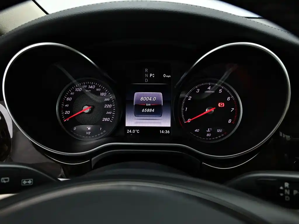 Mercedes-Benz V-Class — миниатюра 11