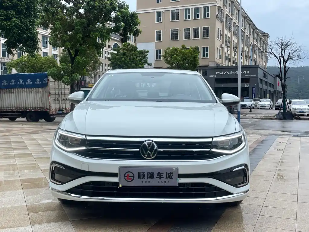 Volkswagen Bora — миниатюра 3