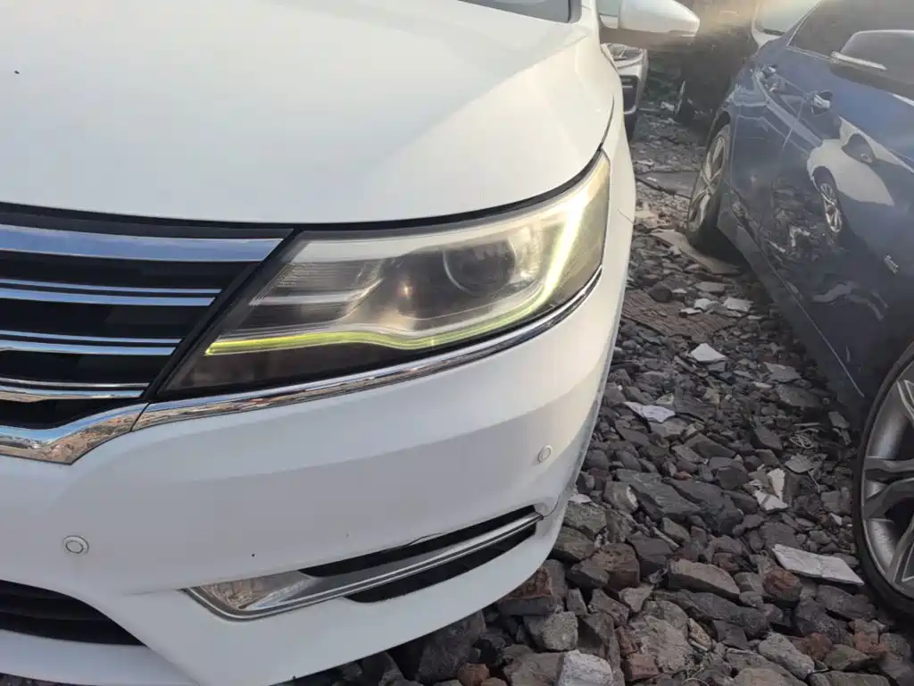 Roewe Roewe i6 Classic — миниатюра 24
