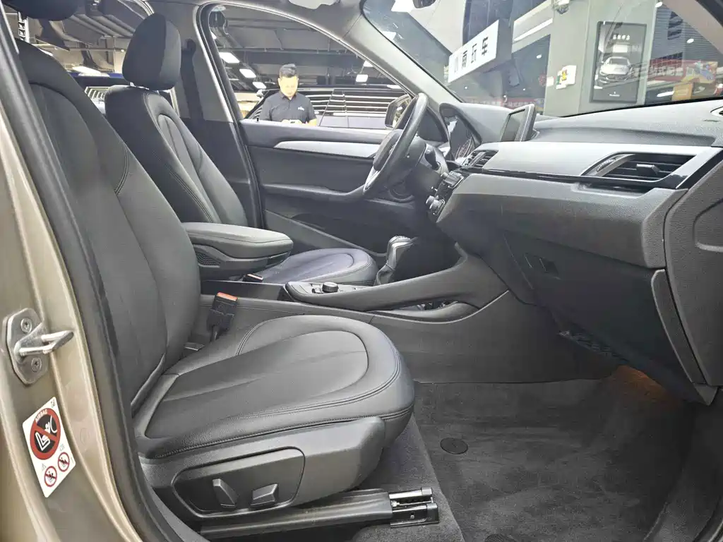 BMW X1 — миниатюра 5