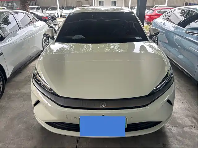 BYD Qin L