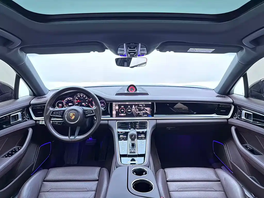 Porsche Panamera — миниатюра 10