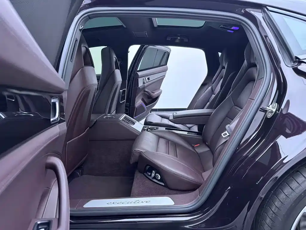 Porsche Panamera — миниатюра 21