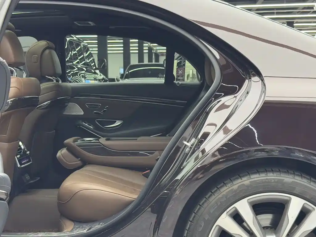 Mercedes-Benz S-Class — миниатюра 9