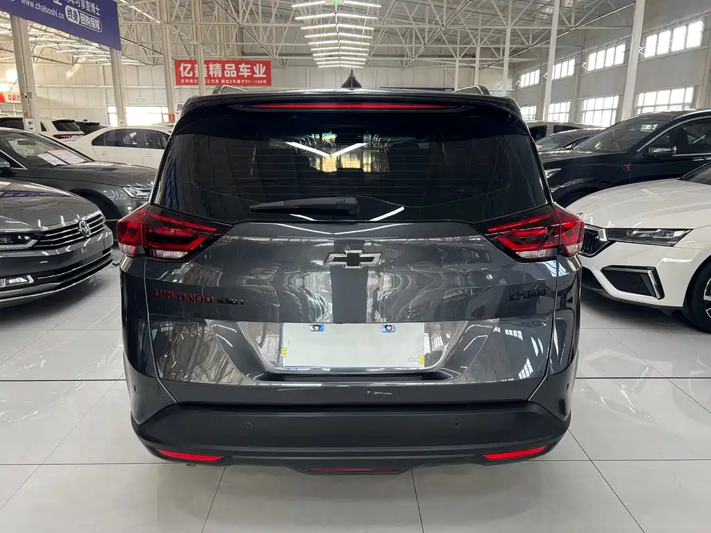 Chevrolet Volando — миниатюра 8