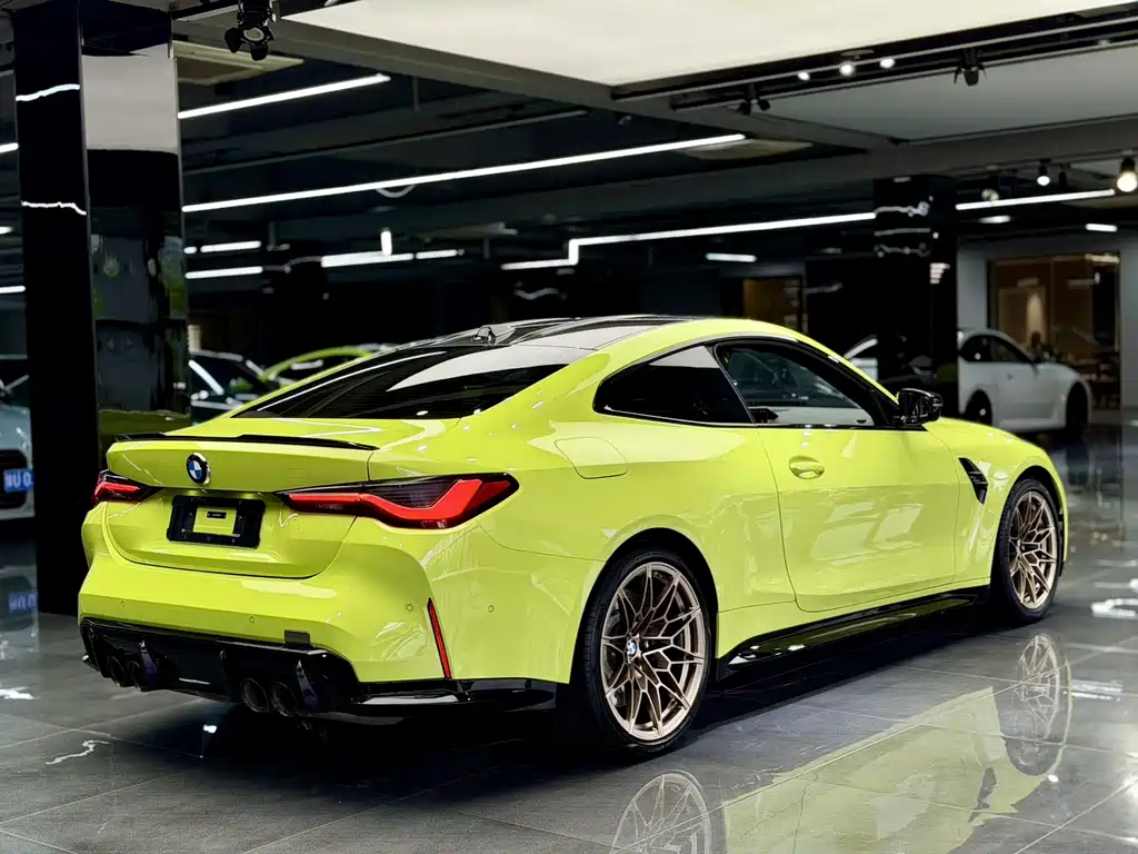 BMW M4 — миниатюра 5