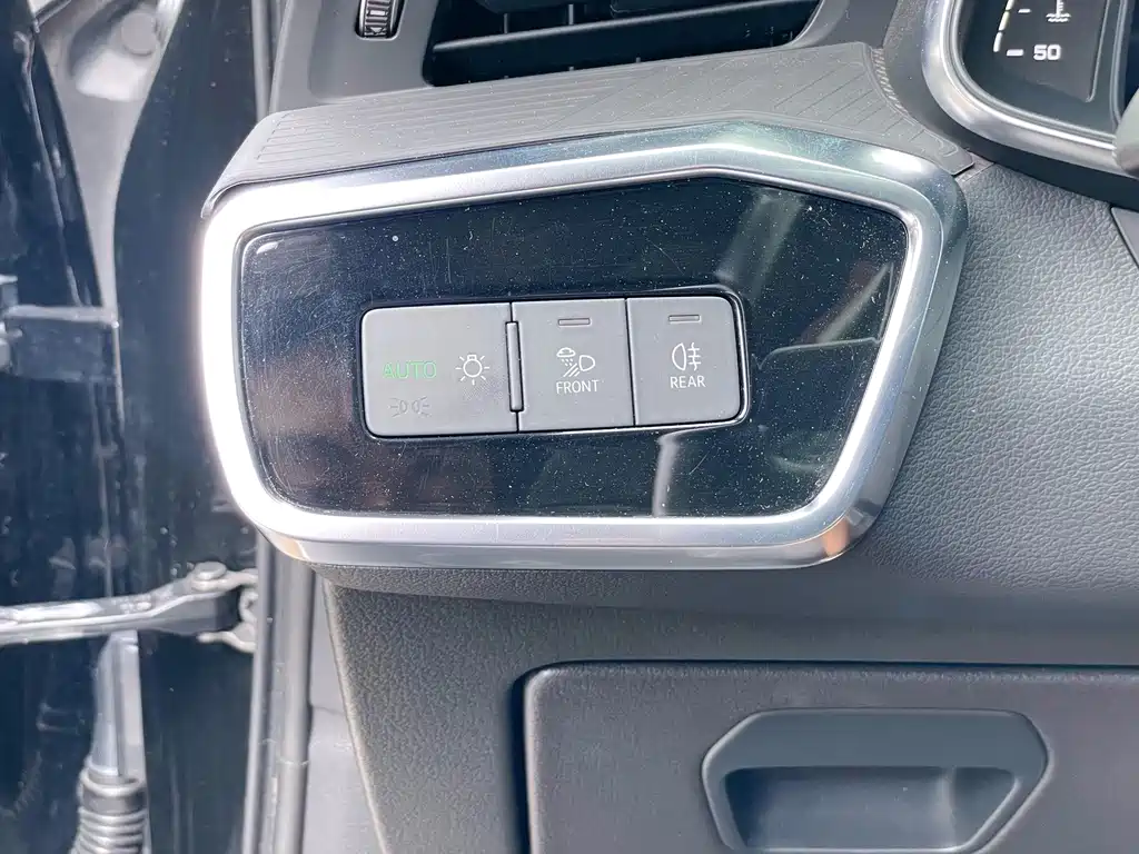 Audi A6L — миниатюра 24
