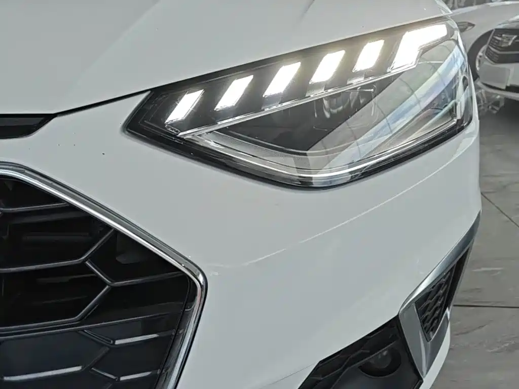 Audi A4L — миниатюра 24