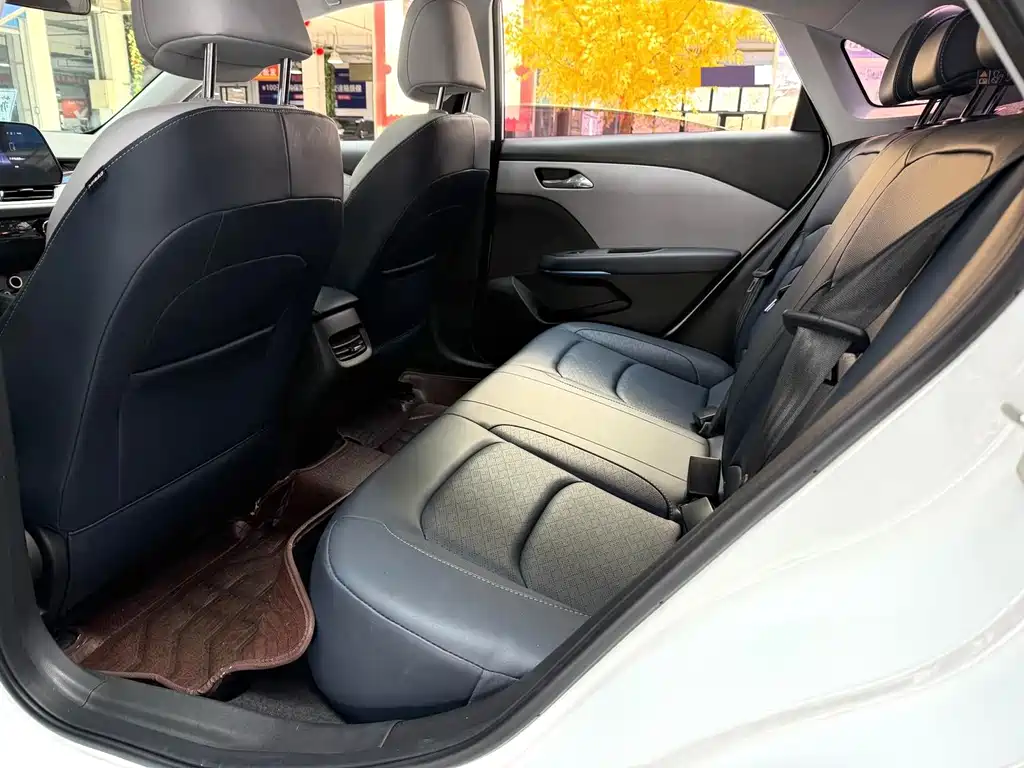 Chevrolet Monza — миниатюра 10