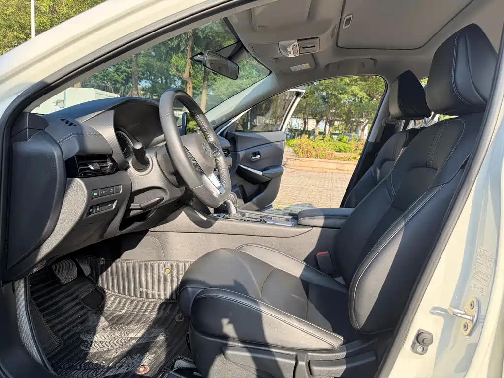 Nissan Sylphy — миниатюра 9