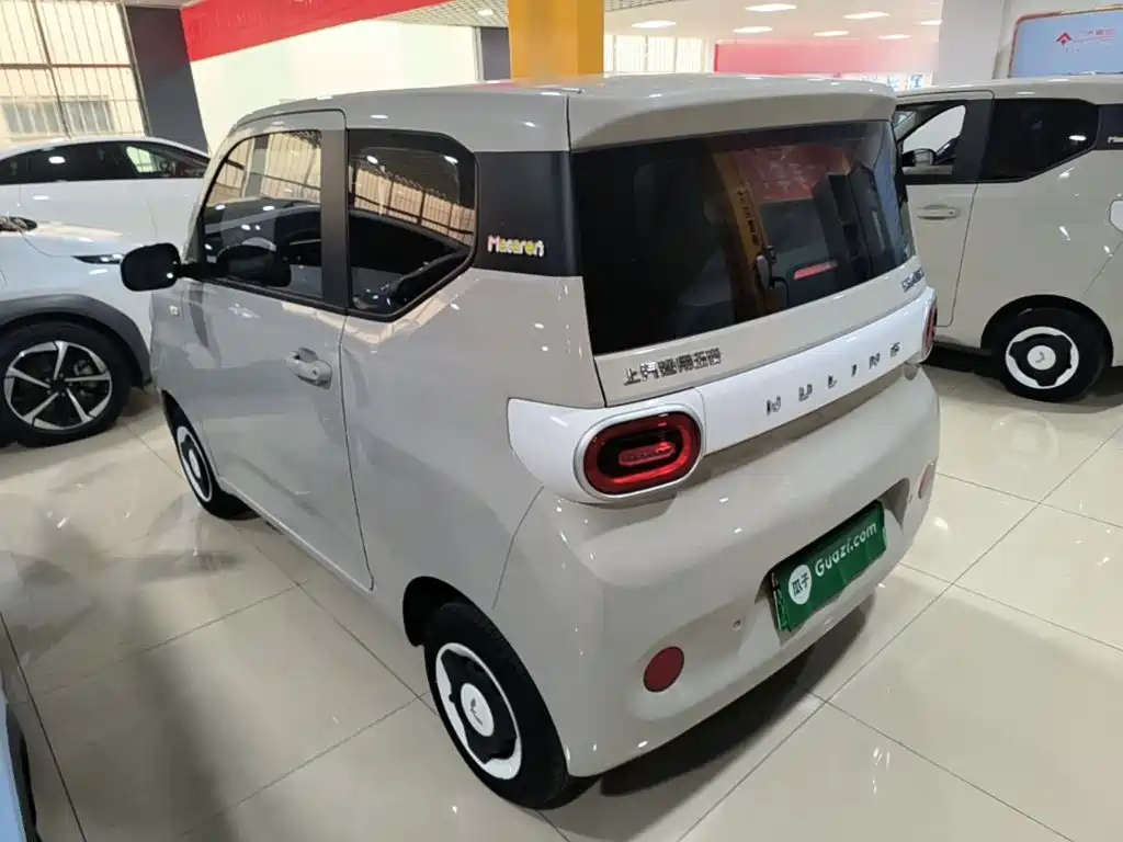 Wuling MINIEV — миниатюра 5