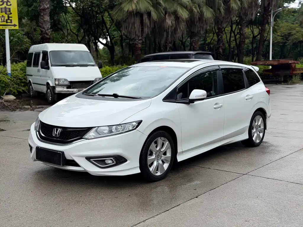 Honda Jade