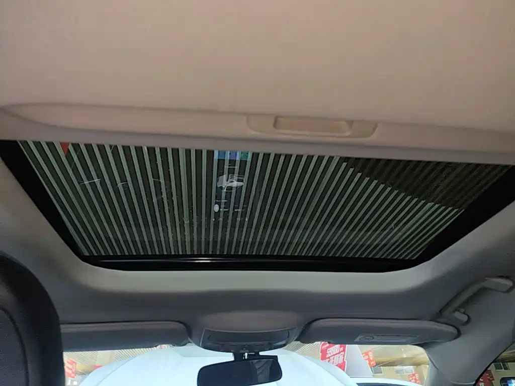 Ford Mondeo — миниатюра 18