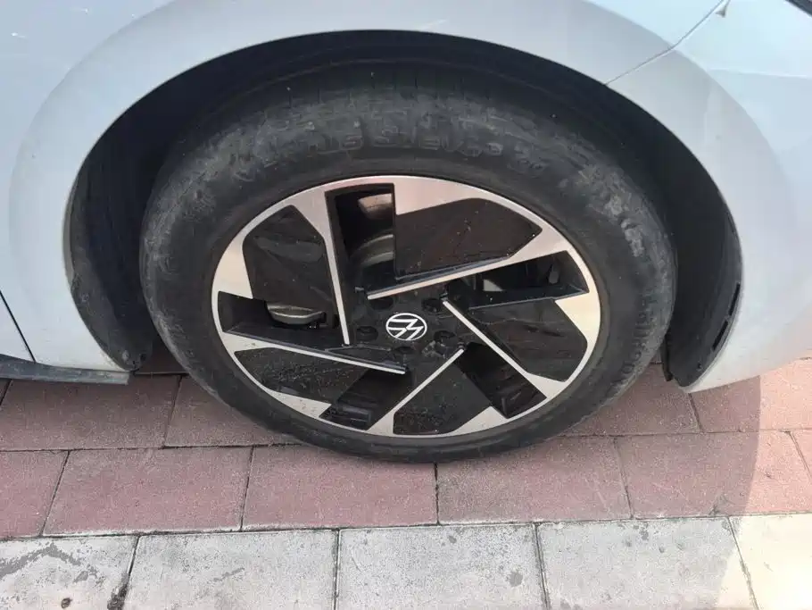 Volkswagen ID.3 — миниатюра 6