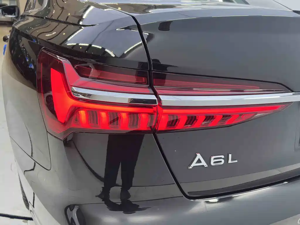 Audi A6L 2024 45 TFSI