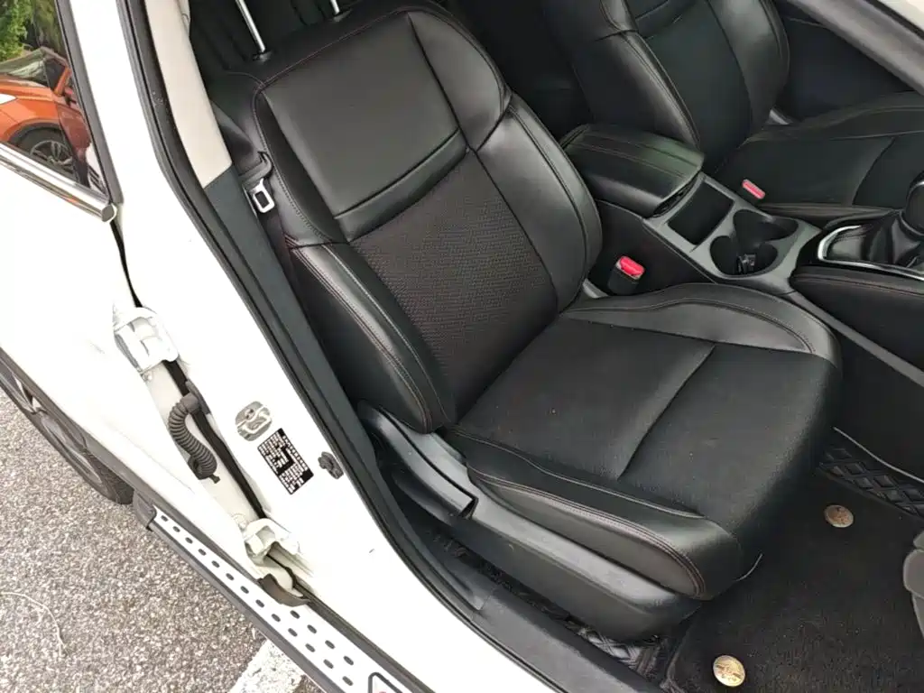 Nissan Qashqai — миниатюра 20