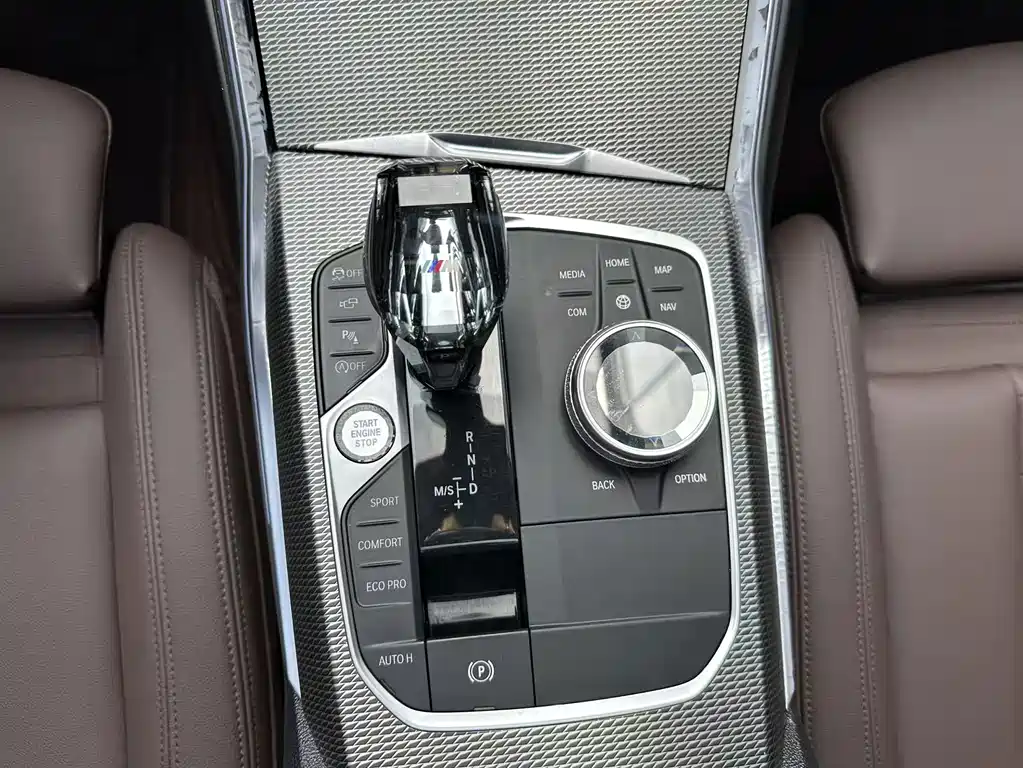 BMW 3 Series — миниатюра 14