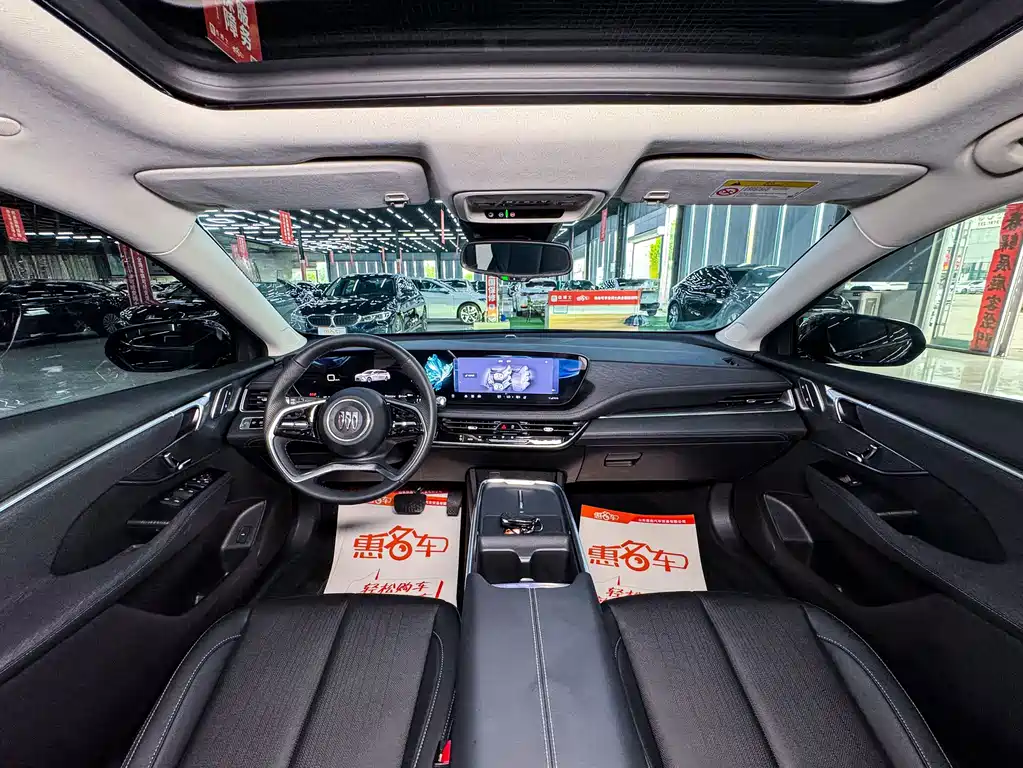 Buick LaCrosse — миниатюра 11