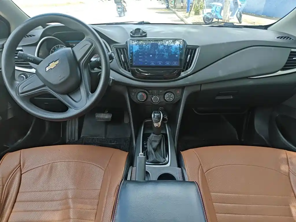 Chevrolet Cavalier — миниатюра 13