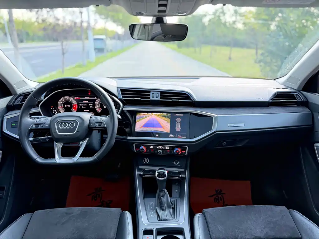 Audi Q3 — миниатюра 10