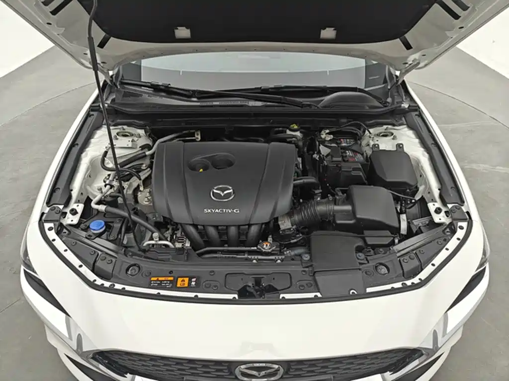 Mazda 3 Axela — миниатюра 10