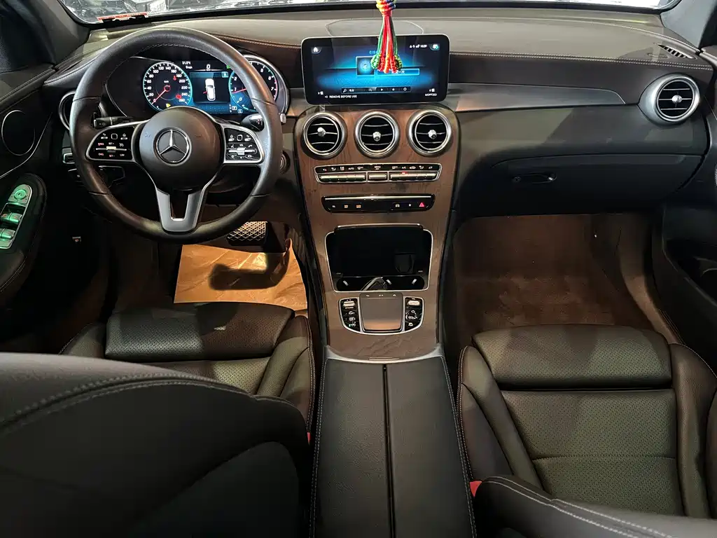 Mercedes-Benz GLC — миниатюра 11