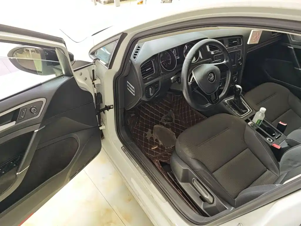 Volkswagen Golf — миниатюра 16