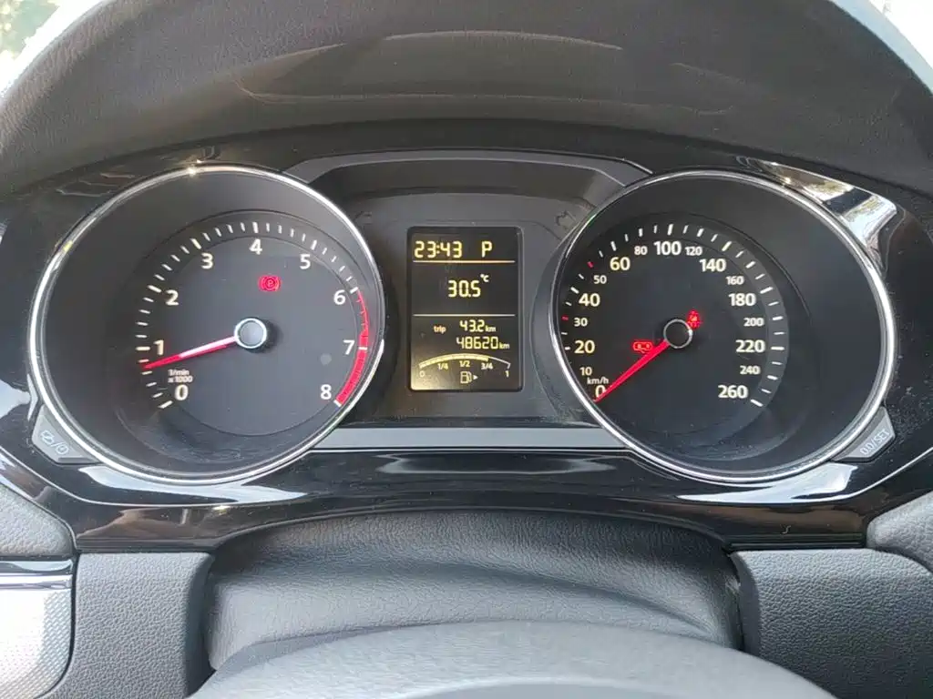 Volkswagen Sagitar — миниатюра 12