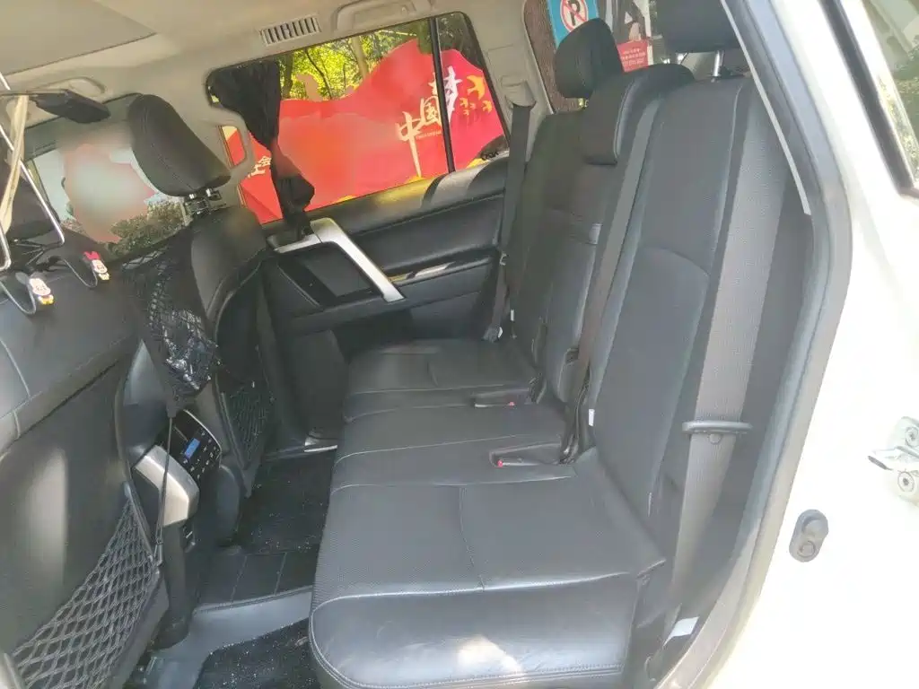 Toyota Prado — миниатюра 18
