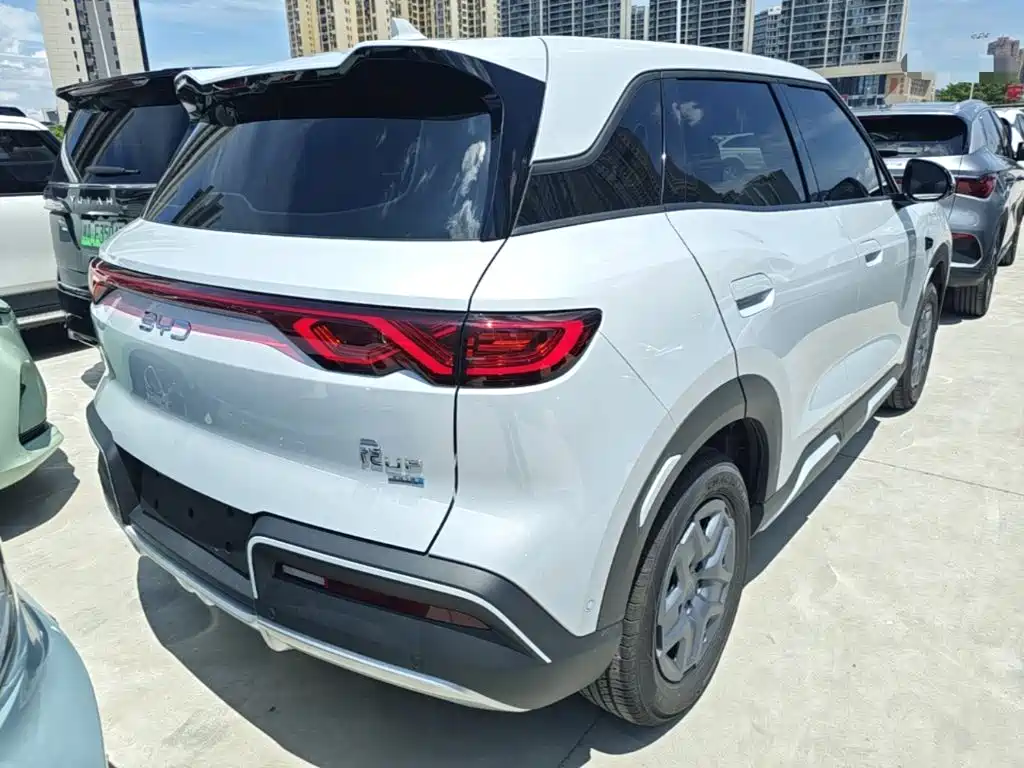 BYD Yuan UP — миниатюра 7