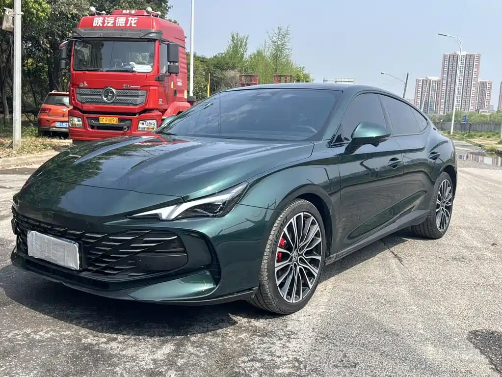 Купить MG MG7